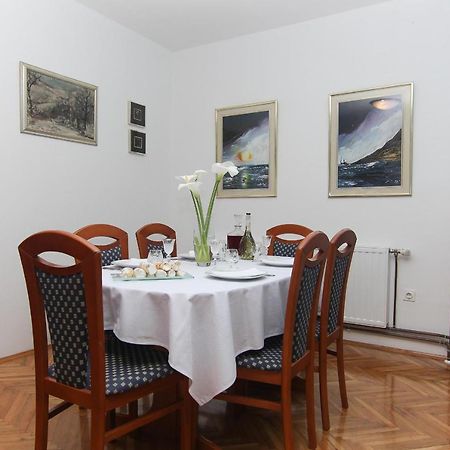 Apartments Villa Alex โปดาซา ภายนอก รูปภาพ